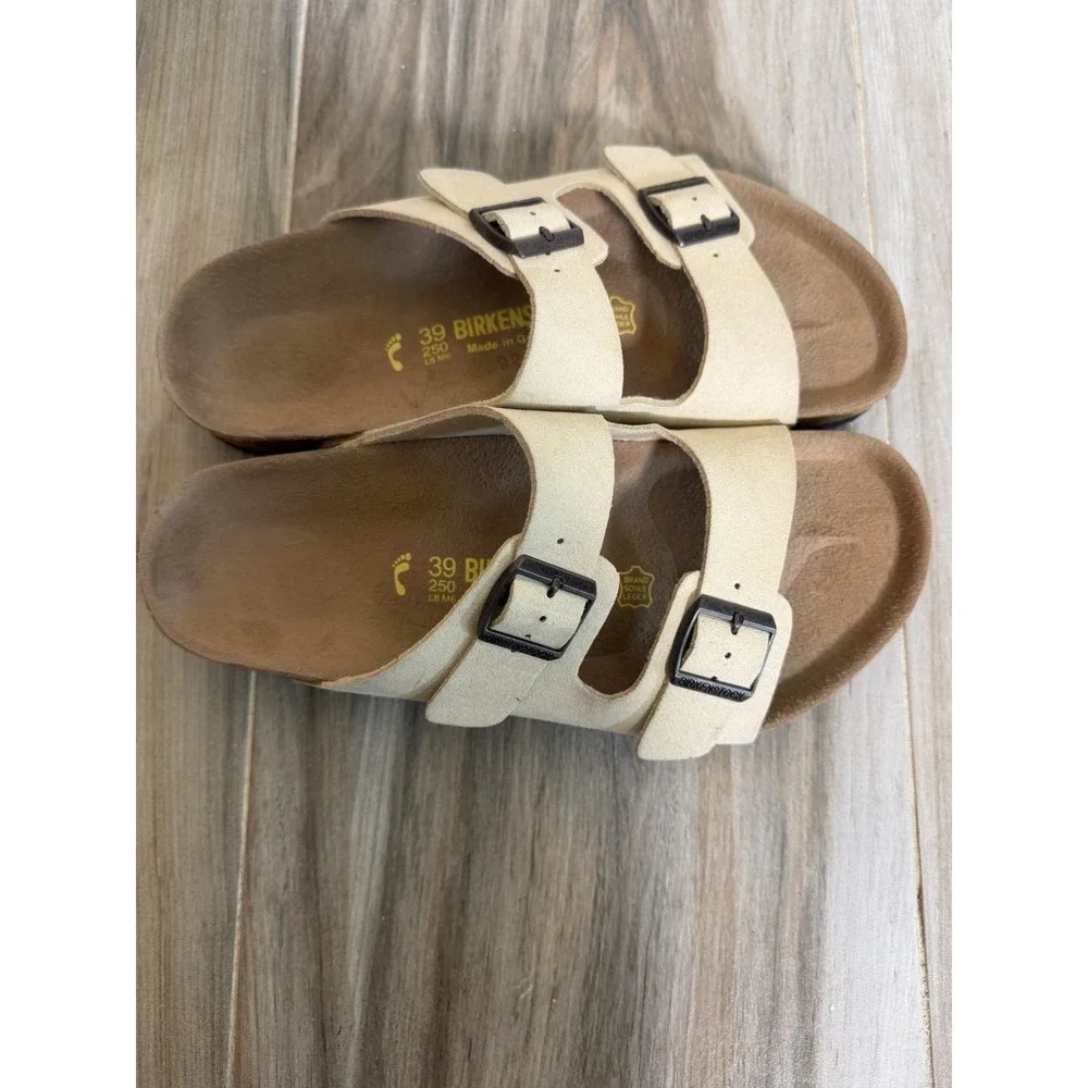 Birkenstock Arizona Women's Size 39 / 8 US‎ Tan Beige Suede Leather Minimalist